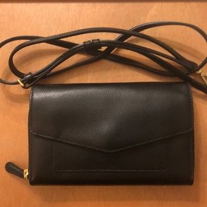 Vera Bradley clutch with strap